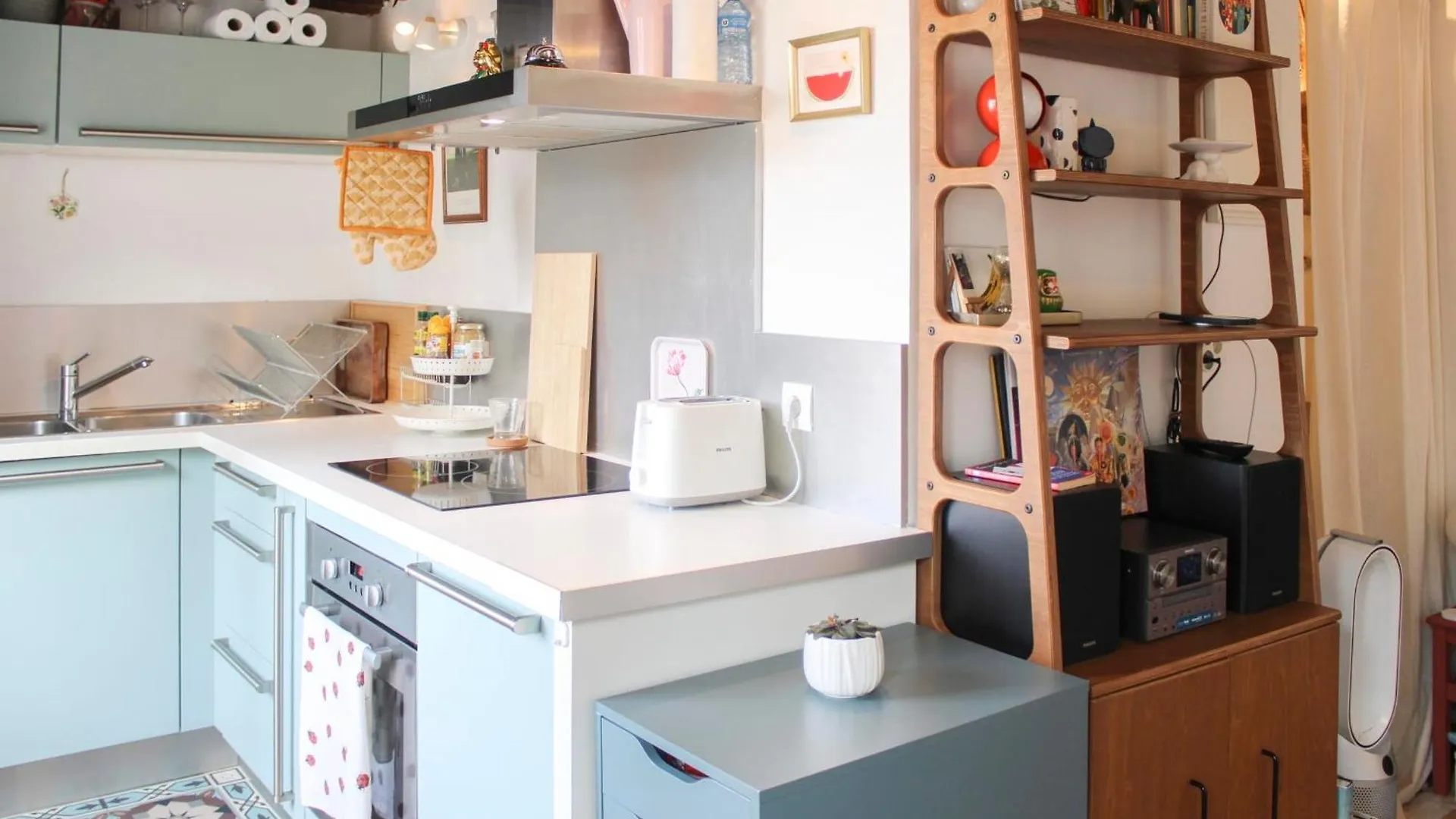 Bright And Quiet 25 M Apartment 파리